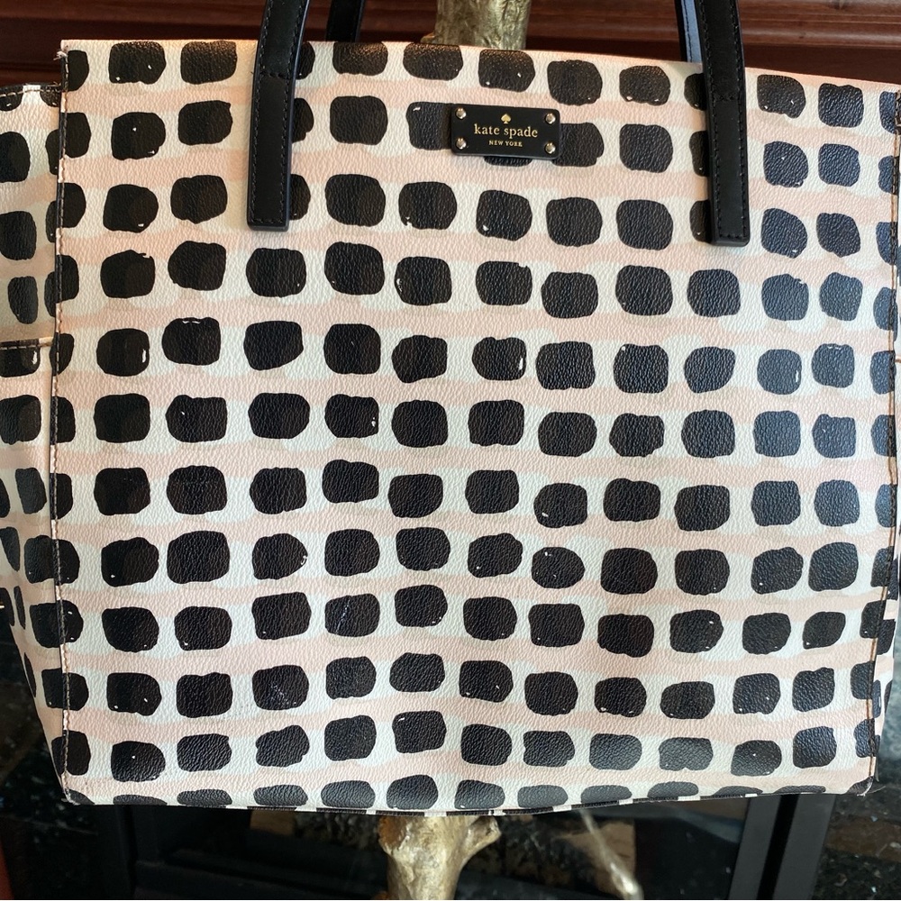 kate spade ♠️ new york Kaylie Diaper Bag Pink Black White - Picture 2 of 15